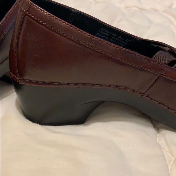 Dansko brown shoes size 37 - Picture 3 of 7